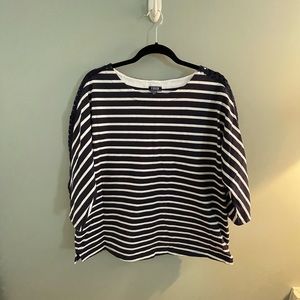 Izod navy and white stripe summer shirt. Straight hem line. 100% cotton.